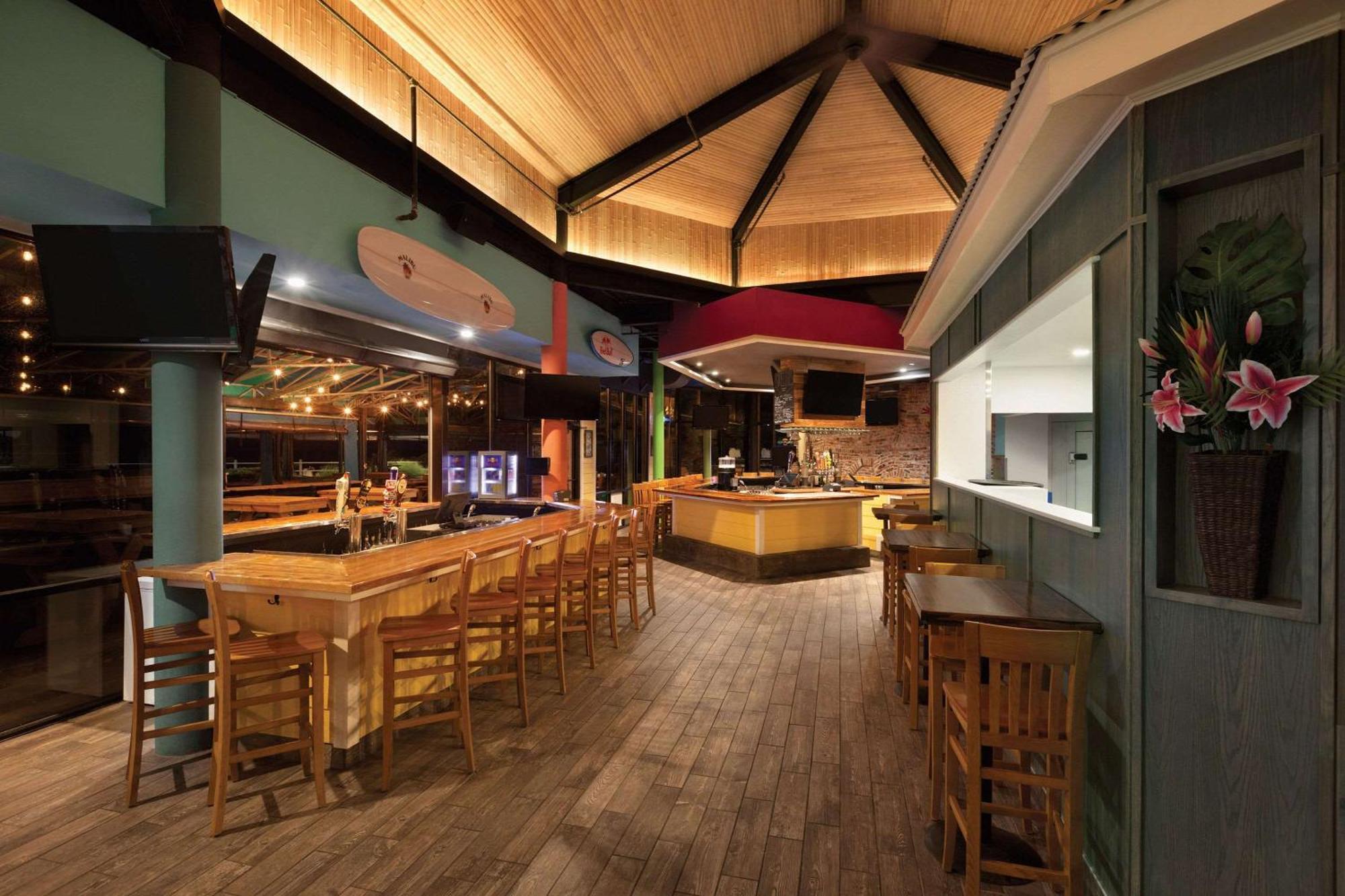 Surfbreak Virginia Beach Oceanfront, Ascend Hotel Collection Buitenkant foto